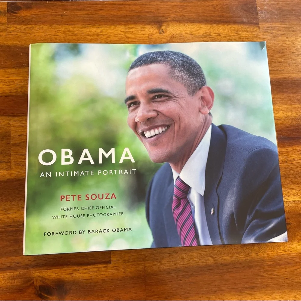 Obama: an Intimate Portrait hardcover coffee table book of Pete Souza’s photos